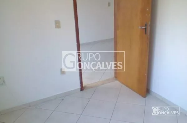 Apartamento para venda no bairro Guaianáses -  2 dormitórios, 1 vaga, 48 m²