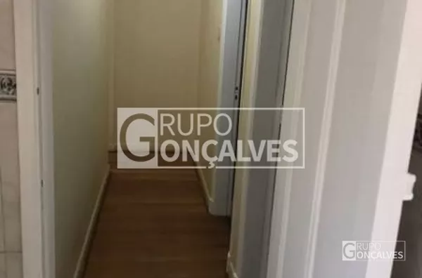 Apartamento  para Locação no bairro Parque São Jorge, 2 dorm, 0 vagas, 100 m