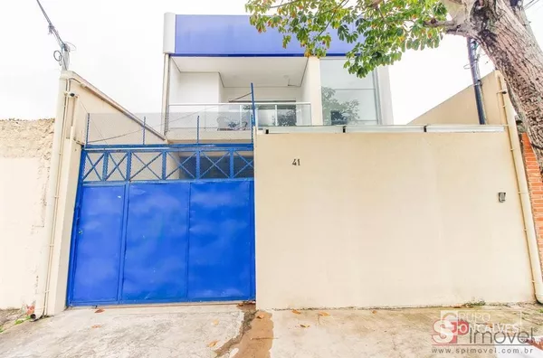 PRÉDIO COMERCIAL COM MORADIA 