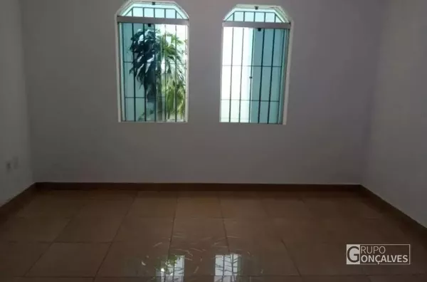 Casa com 7 quartos para alugar na Rua Castelo de Paiva, 51, Jardim Ipanema (Cidade Líder), São Paulo