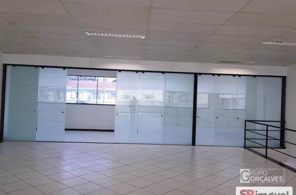 PRÉDIO COMERCIAL PARA LOCAÇÃO OU VENDA TATUAPÉ