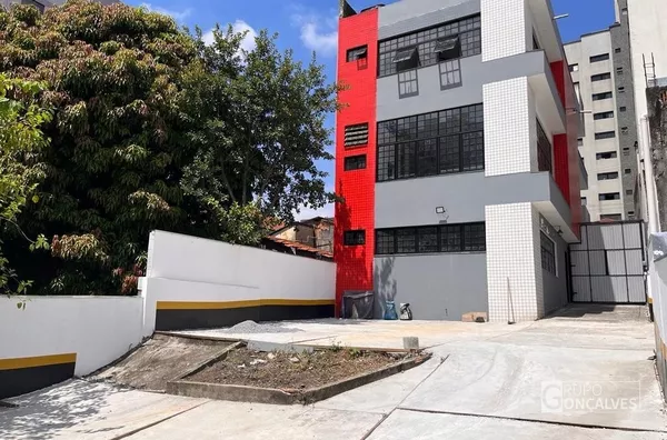 BELÍSSIMO PRÉDIO COMERCIAL PENHA 