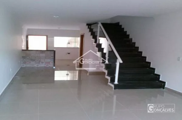 Lindo sobrado e uma excelente região!