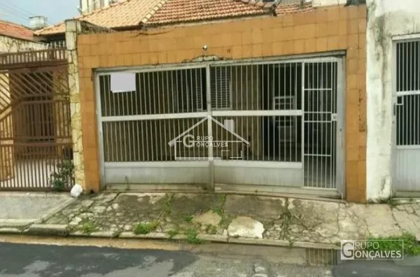Linda casa no Bairro do Tatuapé/Parque São Jorge. Próximo ao clube do Corinthians.