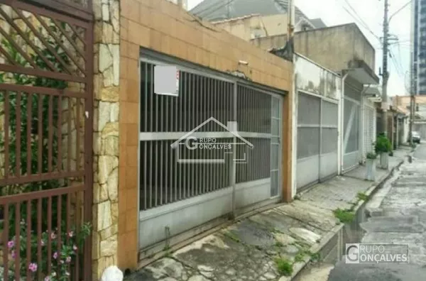 Linda casa no Bairro do Tatuapé/Parque São Jorge. Próximo ao clube do Corinthians.