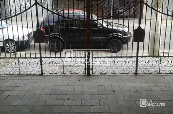 Casa Térrea para Venda próximo ao metrô Carrão, 2 suítes, 2 vagas, edícula, 120,00 m