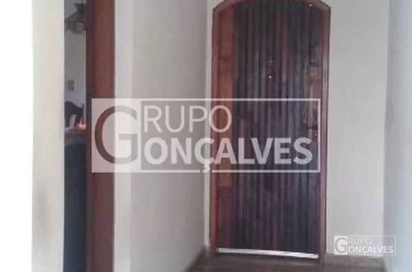 Casa Térrea para Venda próximo ao metrô Carrão, 2 suítes, 2 vagas, edícula, 120,00 m