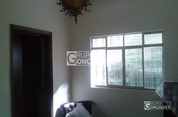 Casa Térrea para Venda no bairro Cidade Patriarca, 3 dormitórios, 5 vagas, 200,00 m²