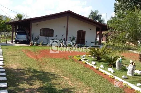 Chácara 12.000 m, plana, para Venda no bairro Careaçu - MG, 3 dormitórios, 1 suíte, 20 vagas, dependências de caseiro.