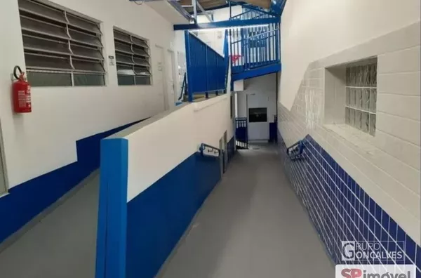 PRÉDIO COMERCIAL PRONTO PARA ESCOLA, CRECHE, ASILO ETC