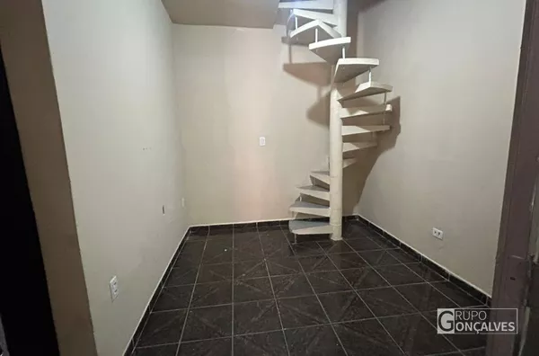 Sobrado para aluguel, 1 quarto(s),  Vila Esperanca, São Paulo