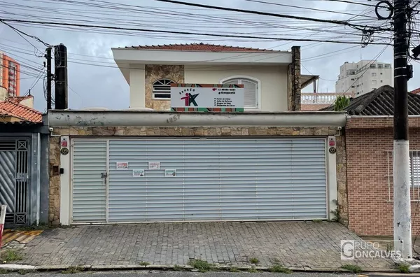 ÓTIMA OPORTUNIDADE SOBRADO A VENDA NO TATUAPÉ