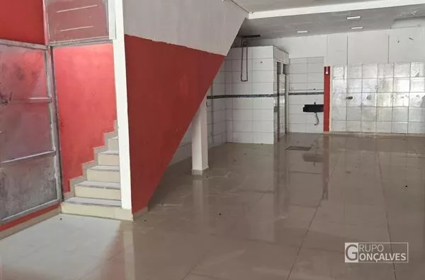 PRÉDIO COMERCIAL NO CORAÇÃO DE SP