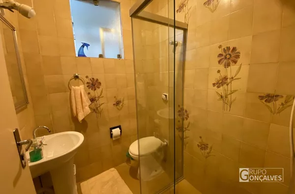 ESPAÇOSO APARTAMENTO PARA VENDA NA MOOCA 