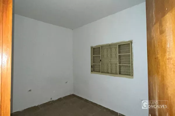 Casa Térrea para Locação no bairro Colônia (zona Leste), 1 dorm, 0 suíte, 1 vagas