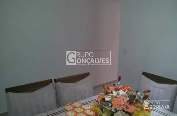 Sobrado para Venda no bairro JARDIM VILA FORMOSA, 3 dormitórios, 1 suíte, 2 vagas, 147 m².