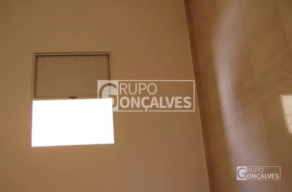 Sobrado para Venda no bairro Jardim Santa Maria, 2 dormitórios, 2 suíte, 2 vagas, 96 m