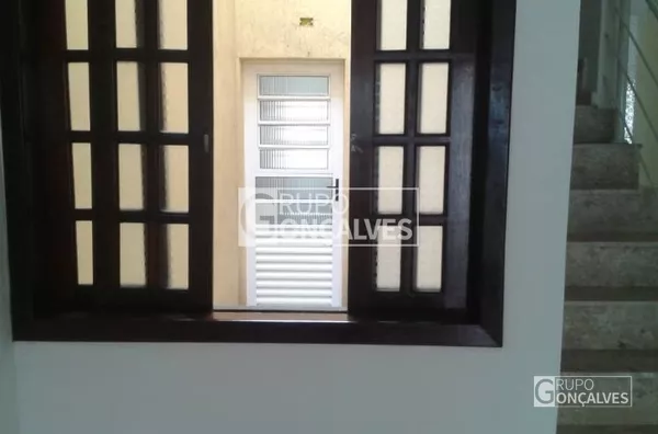 Sobrado para Venda no bairro Vila Carmosina, 3 dorm, 1 suíte, 2 vagas, 135,00 m