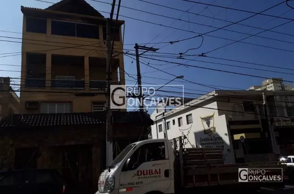 Sobrado para Venda com 3 andares, de esquina, no bairro Vila Gomes Cardim, 5 dorm, 3 closets, 7 WC, 3 vagas, 650 m2 aprox