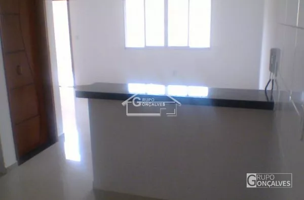 Sobrado para venda - condomínio Fechado - Bairro Guilhermina - 3 dormitórios, 2 vagas, 146 m².