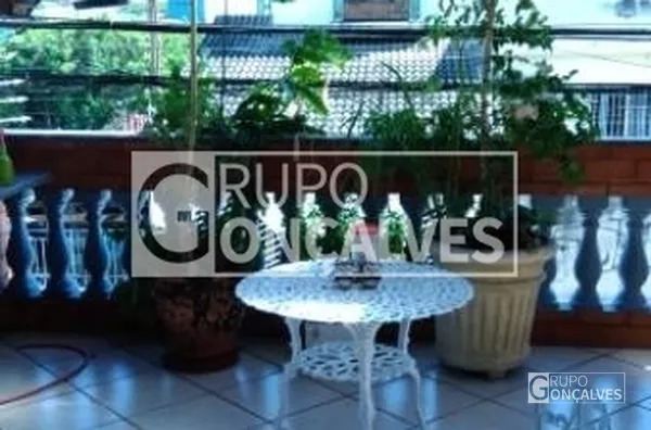 Sobrado para Venda no bairro Vila Nhocune, 3 dorm, 2 vagas