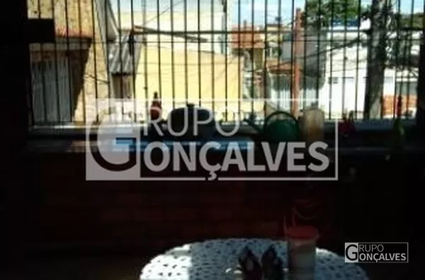 Sobrado para Venda no bairro Vila Nhocune, 3 dorm, 2 vagas