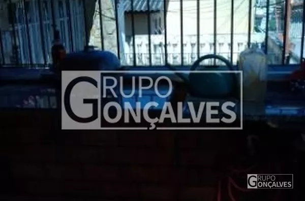 Sobrado para Venda no bairro Vila Nhocune, 3 dorm, 2 vagas