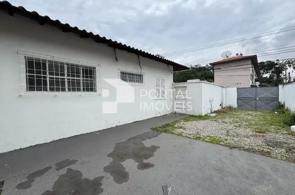 Quintal/Garagem