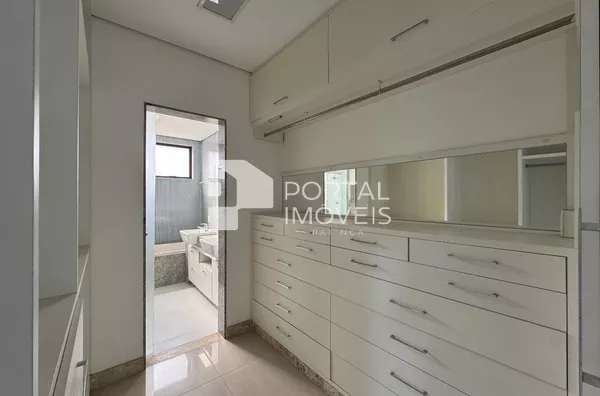 Closet/Suíte 2 (Master)