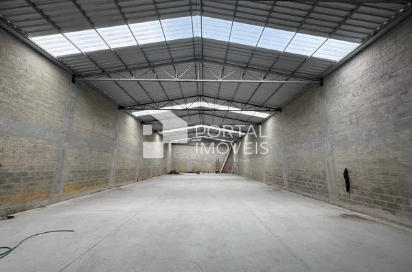 Galpão para aluguel com 400m², Bom Jardim - Ipatinga/MG