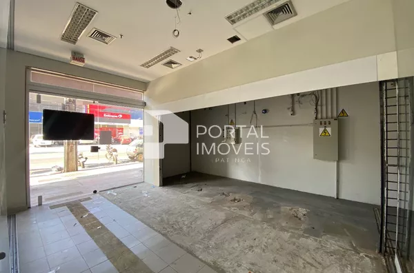 Loja para aluguel com 370m², Iguaçu - Ipatinga/MG