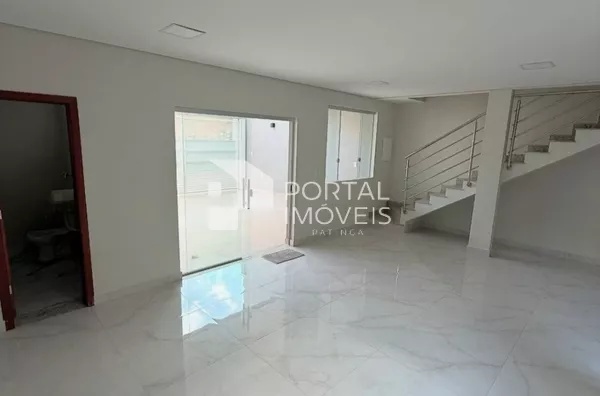 Casa duplex para venda, 3 quartos, 1 suíte, 2 vagas, Recanto, Ipatinga/MG