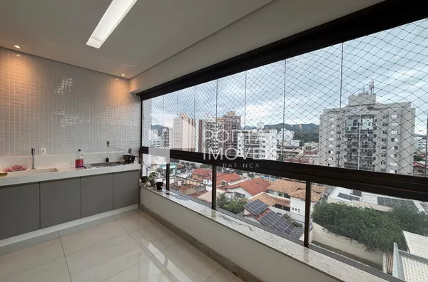 Varanda gourmet/Sala