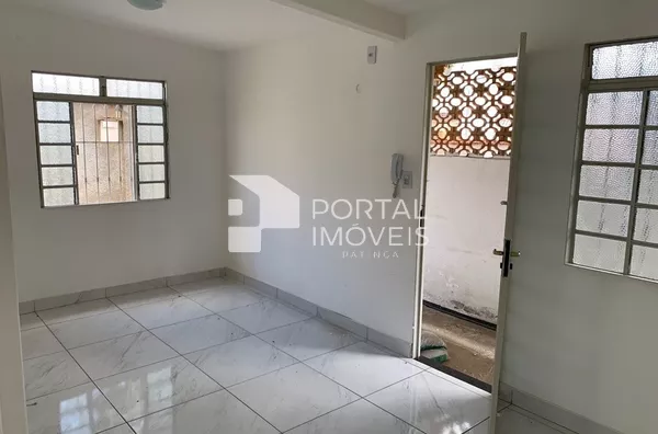 Casa para venda, 2 quartos, 1 suíte, 1 vaga, Ideal - Ipatinga/MG
