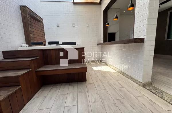 Área Gourmet com Hidromassagem