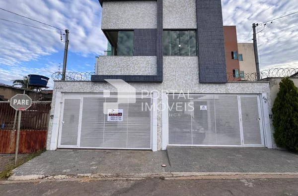 Casa geminada para aluguel, 3 quartos, 1 suíte, 2 vagas, Cidade Nova - Santana Do Paraíso/MG