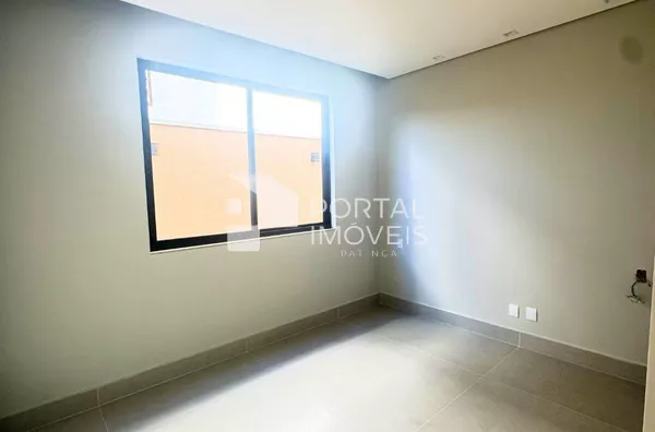 Casa para venda em condomínio fechado, 3 suítes, 2 vagas, Parque Lagoa Silvana - Caratinga/MG