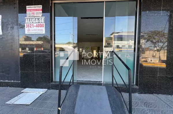 Loja com 267m² para venda, Veneza I - Ipatinga/MG