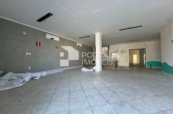 Loja com 267m² para venda, Veneza I - Ipatinga/MG