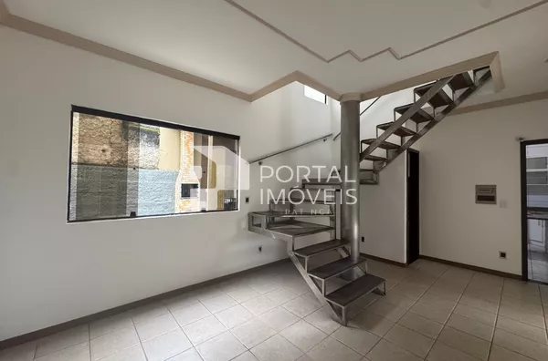 Casa para aluguel, 3 quartos, 1 suíte, 2 banheiros, 3 vagas - Imbaúbas - Ipatinga/MG