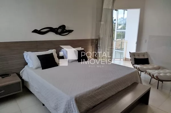 Casa para venda, 3 suítes, 2 vagas, Condomínio Village Nobre - Ipatinga/MG