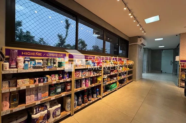 Sala de Jogos / Mini Mercado