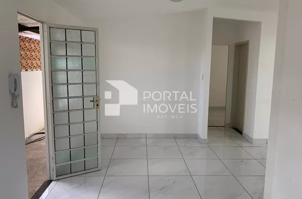 Casa para venda, 2 quartos, 1 suíte, 1 vaga, Ideal - Ipatinga/MG