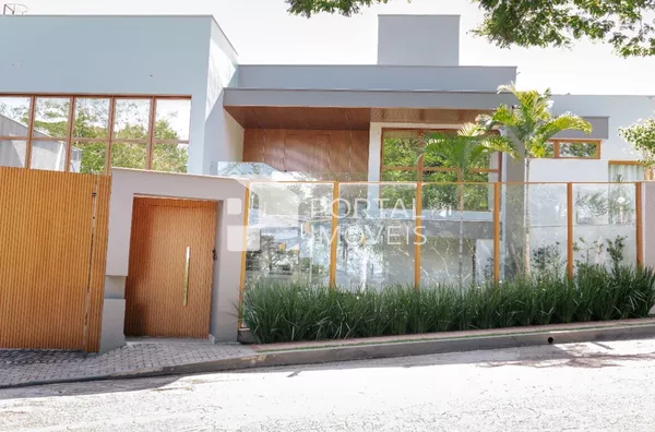 Casa para venda, 3 suítes, 4 vagas, Das Águas - Ipatinga/MG