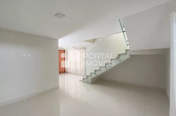 Casa geminada para venda, 3 quartos, 1 suíte, 2 vagas, Jardim Vitoria - Santana Do Paraíso/MG