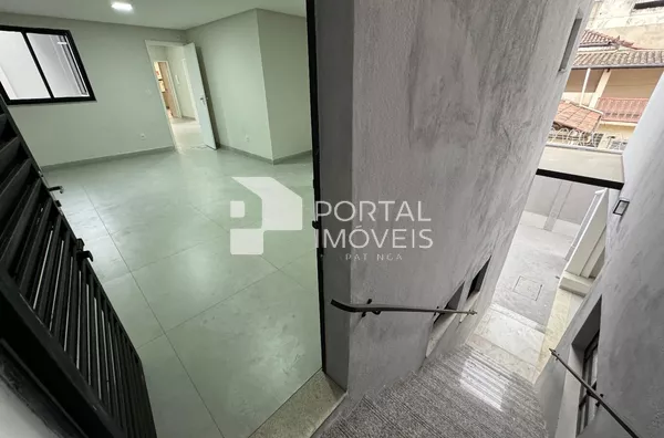 Escada de acesso pela Sala 23 ao 1º Pavimento