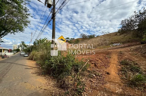 Lote para venda com 972m², Parque Caravelas - Santana do Paraíso/MG