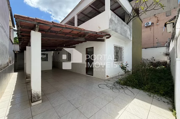 Casa para venda, 3 quartos, 1 suíte, 2 vagas, Canaã - Ipatinga/MG