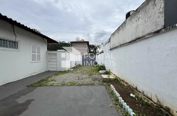 Quintal/Garagem