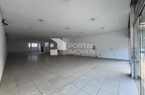 Loja para aluguel, 290m², 2 banheiros, Cidade Nobre - Ipatinga/MG